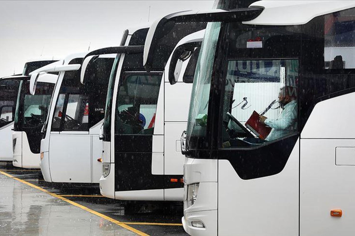 Otobüs Seferleri Bayramda Rekor Seviyeye Ulaşıyor: 8 Milyon Yolcu Taşınacak