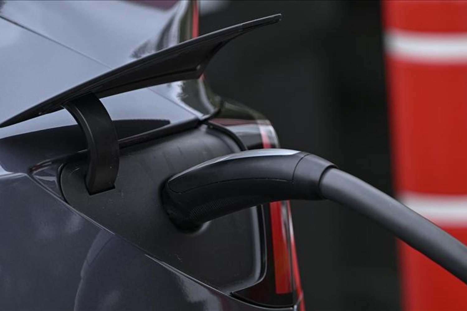 Elektrikli Araç Şarj Standartları Güncelleniyor: Yeni Düzenlemelerle Güçleniyor