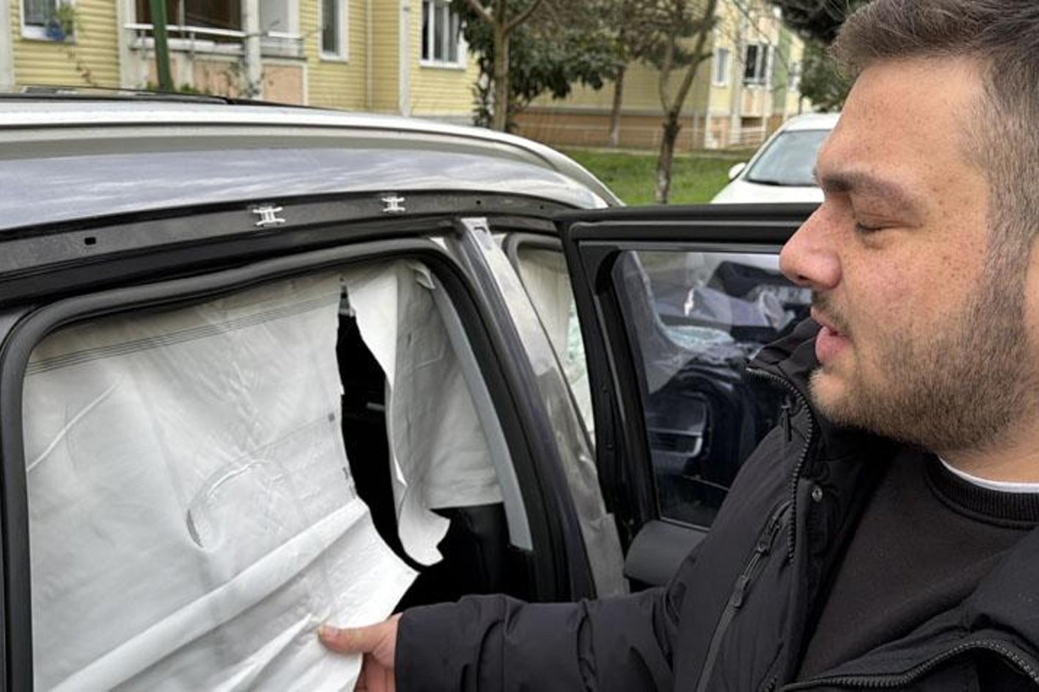 Sıfır Araçta Güvenlik İhmali: Hava Yastıkları Yırtık Çıktı,Mahkemeye Taşınıyor