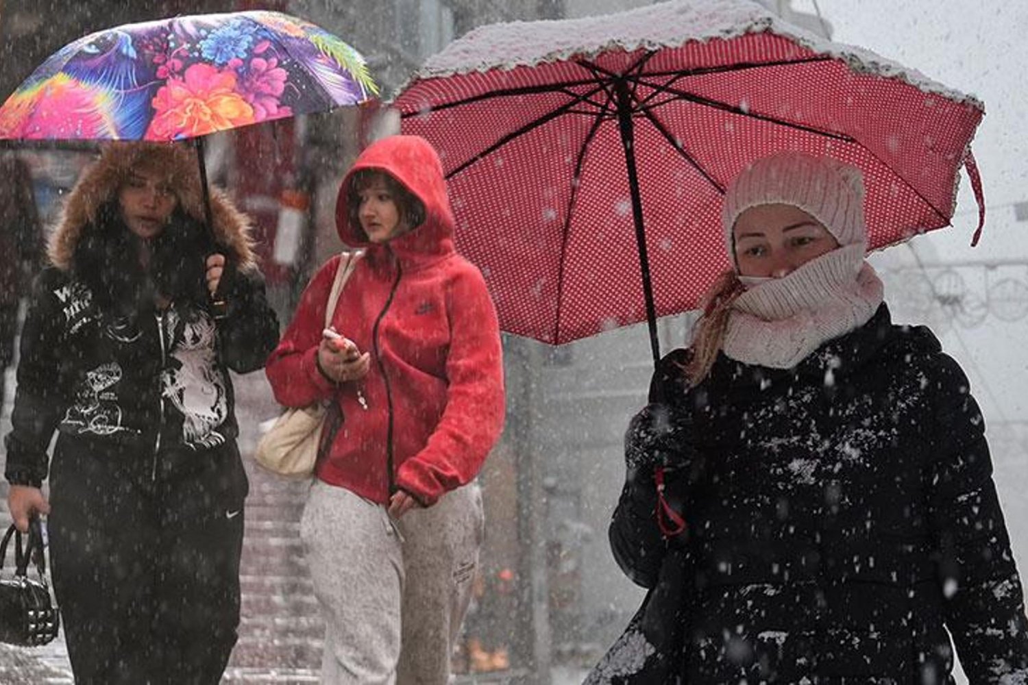 Meteoroloji Uyarısı: Kuvvetli Yağış ve Rüzgar Etkili Olacak