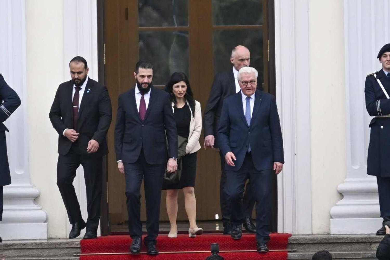 Ali Şara Berlin'de Cumhurbaşkanı Steinmeier ile Gelişen Diplomasi Toplantısı