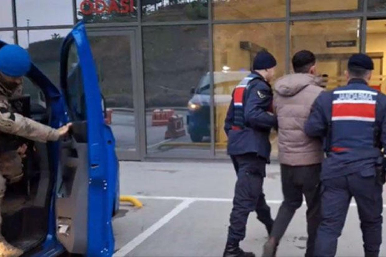 DEAŞ Operasyonları 88 Şüpheli Gözaltında Güvenlik Güçleri Etkili Mücadeleye Devam Ediyor