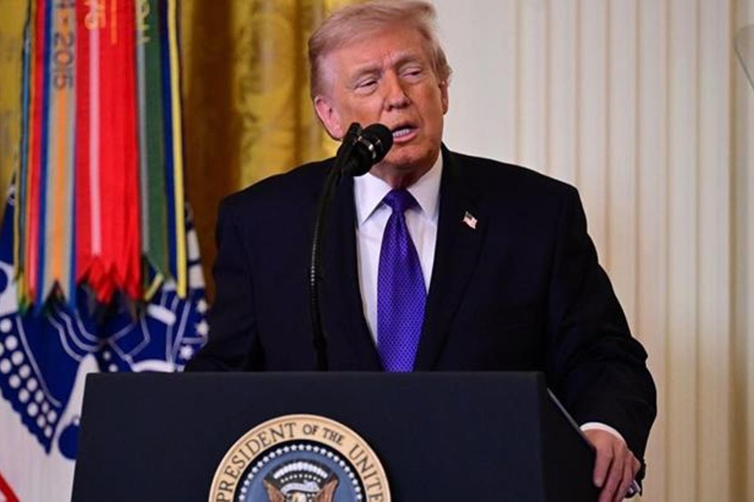 ABD Başkanı Trump'tan İran Gündemli Sürpriz Açıklamalar: Rejim Değişiyor!, müzakereler ve Hürmüz Mesajı