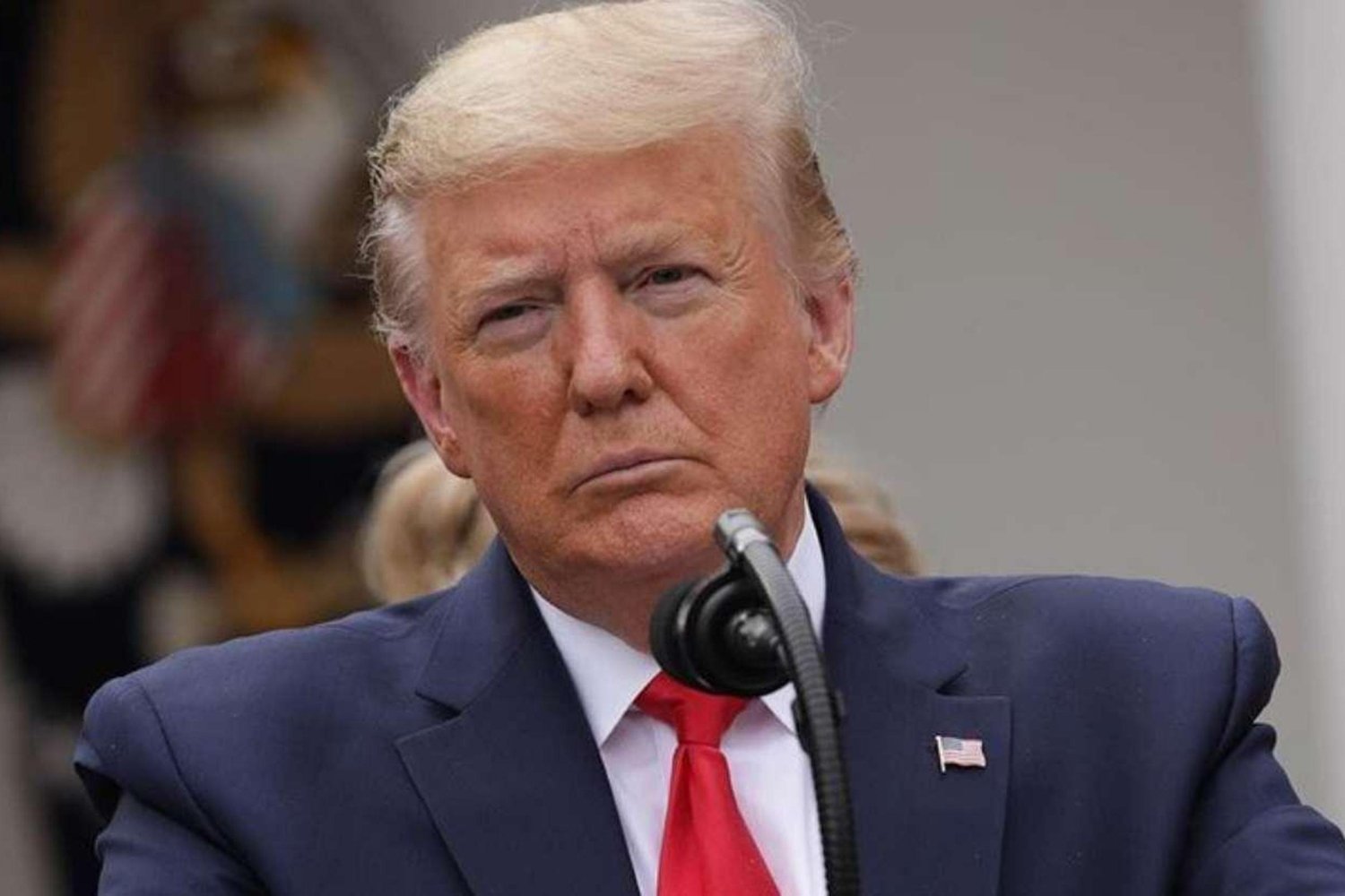 ABD Başkanı Trump İran'a Sert Mesajlar Verdi: Ülkeler Kendileri Savaşmalı