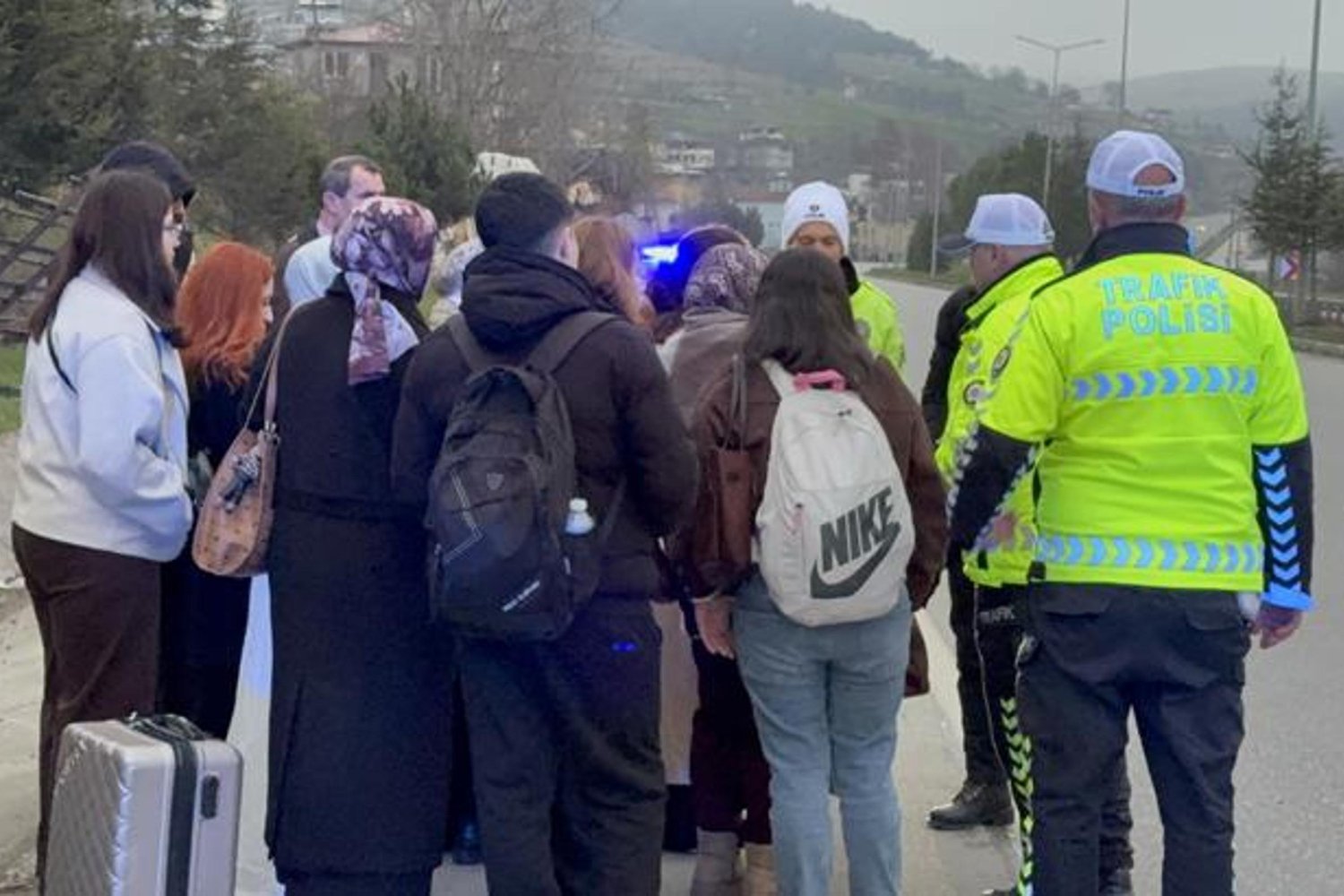 Samsun'da Yolcu Minibüsü Kazası: 4 Yaralı ve Son Dakika Bilgileri