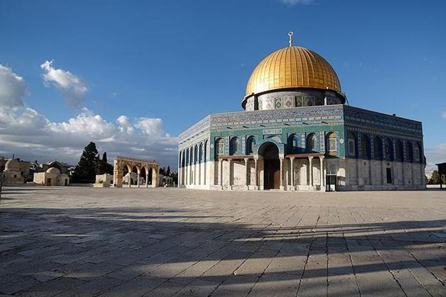 Kudüs'te Müslüman ve Hristiyanlara Kısıtlama Uluslararası Tepki Topladı