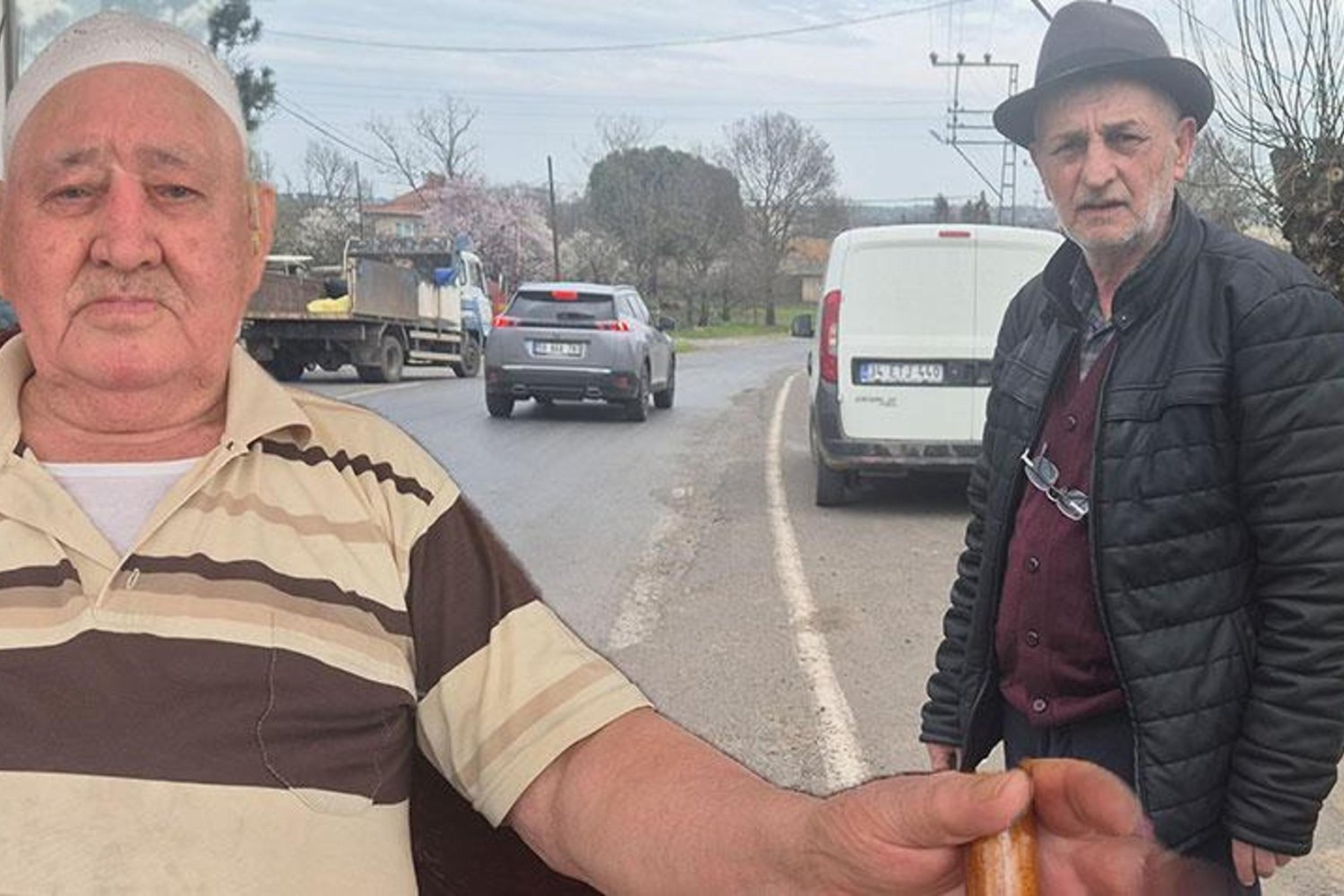 Türkiye'nin En Tuhaf Soyadı Hikayesi: Köyde 'Elma' Sıralamasıyla Dikkat Çekiyor