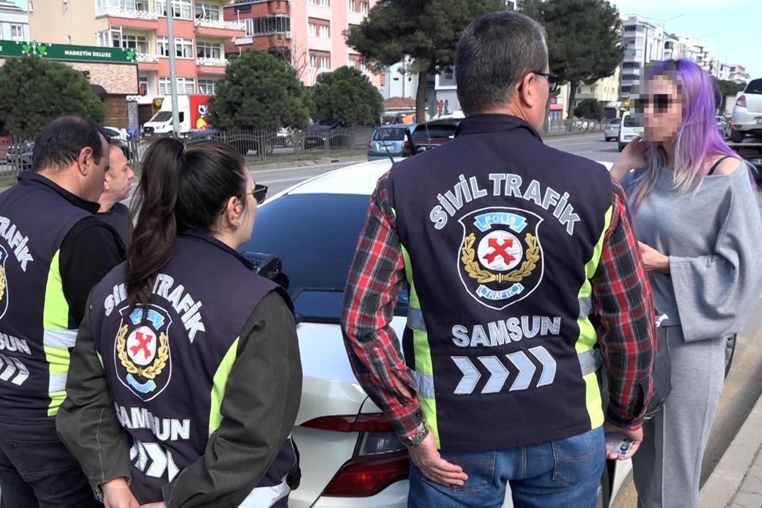 Samsun'da Korsan Taksi Operasyonu: 100 Bin TL Ceza ve Trafikten Men