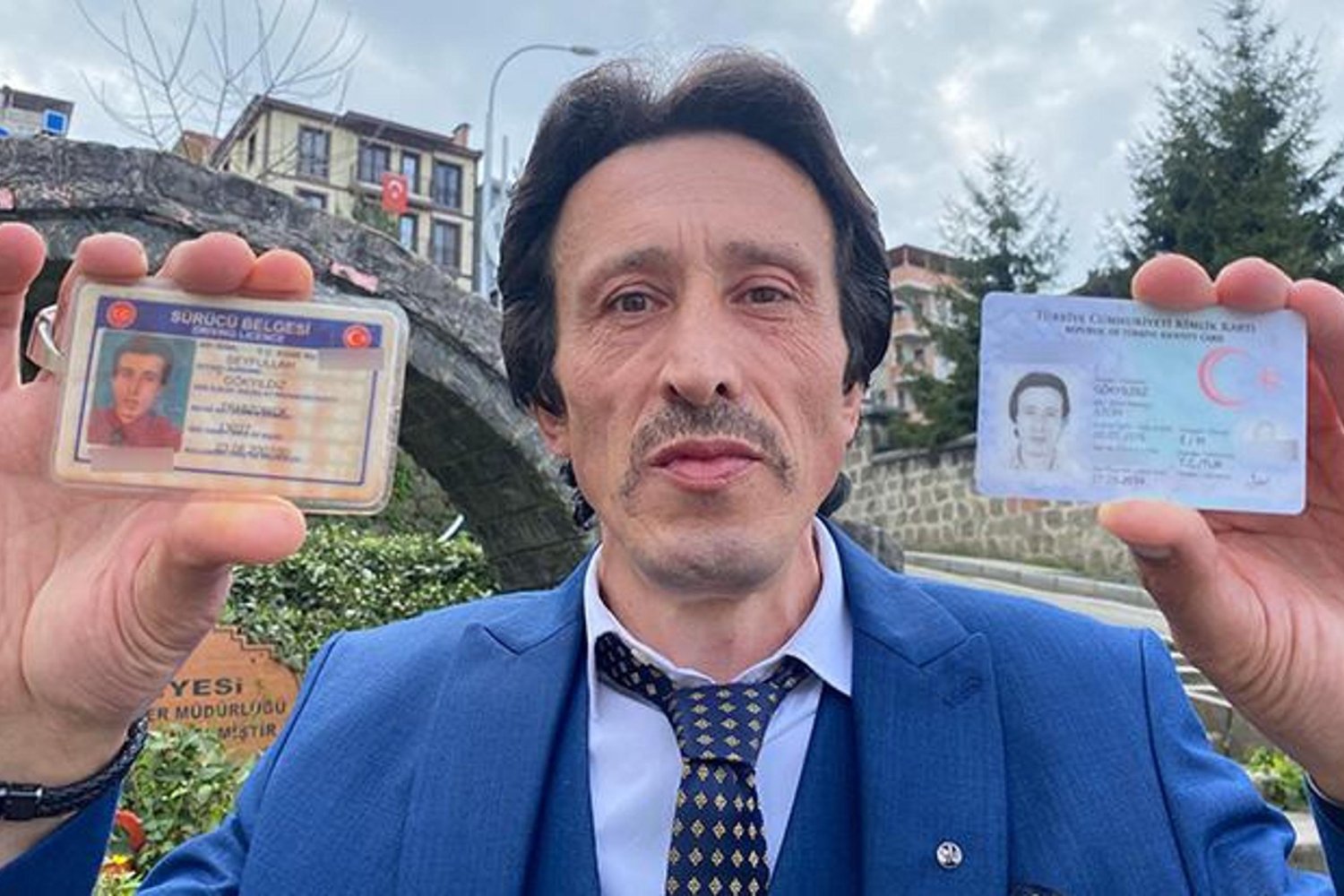 Türkiye'de Benzersiz: İsim Değiştirip 'Atom' Olan Esnaf Mahkemeyi Aştı