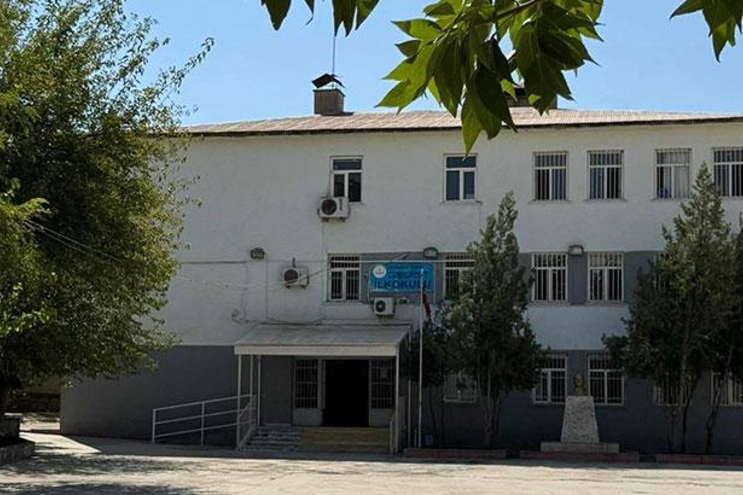 Genç Öğrencinin Kalp Krizi Sonrası Vefatı Şok Etkiledi