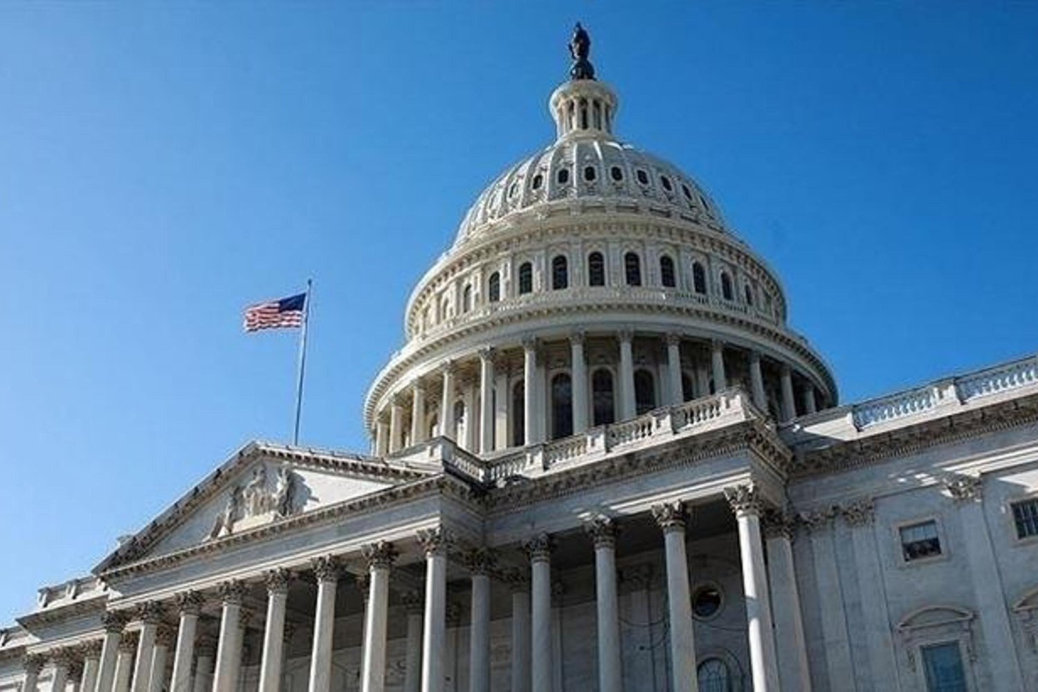 ABD Kongresi Önünde Hegseth'in Savaş İfadesi Bekleniyor