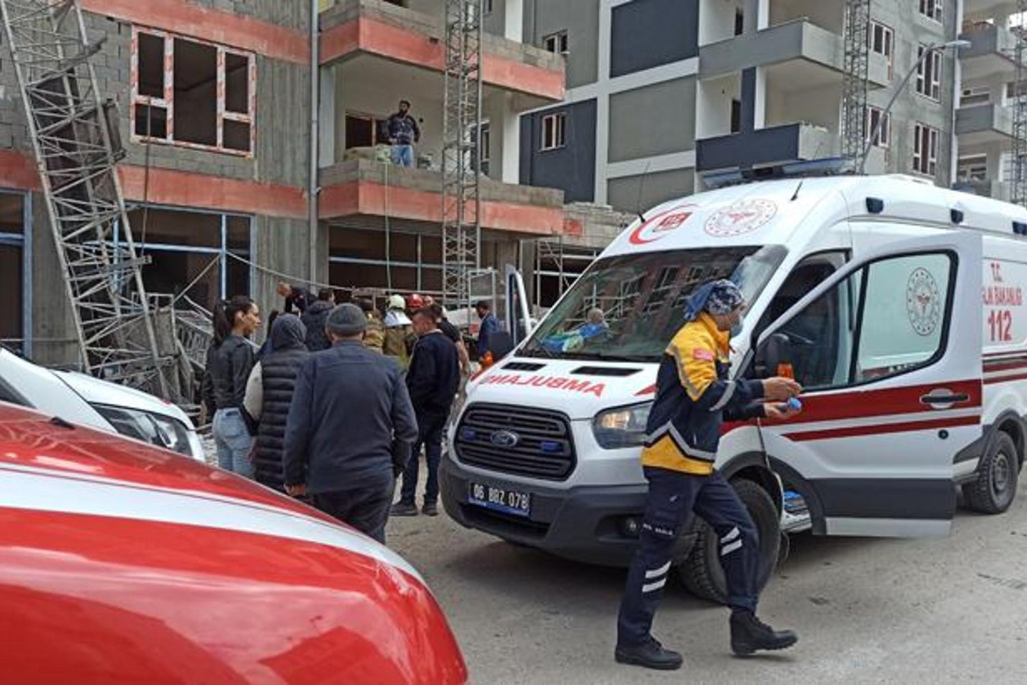 Ankara Kahramankazan'da İskiyele Çökmesi: 3 İşçi Yaralandı