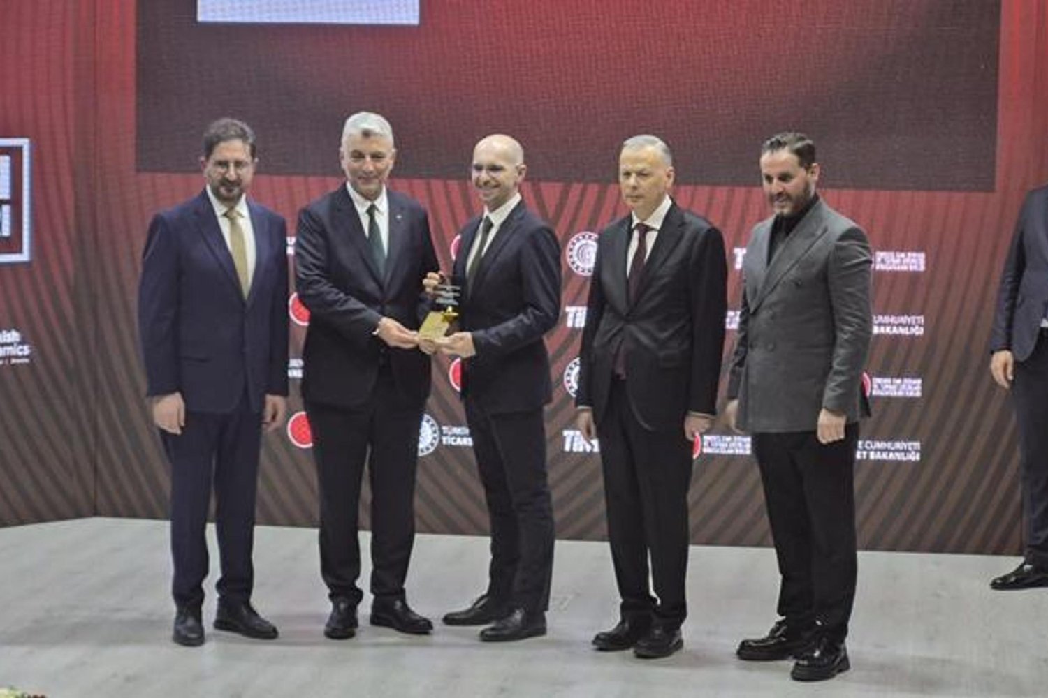 İhracatın Şampiyonları Ödül Töreni ile Türkiye Ekonomisine Güç Katıldı