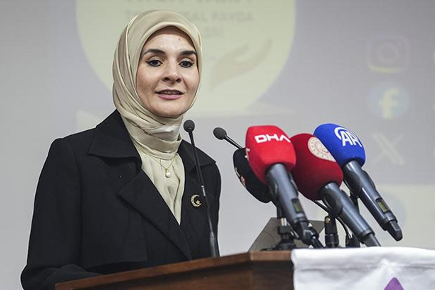 Koruyucu Ailelerin Güçlü Katkıları: Türkiye'de Nesillere Umut Oluyor