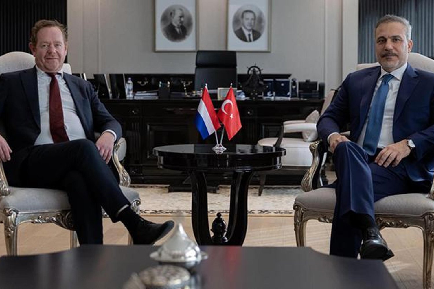 Dışişleri Bakanı Fidan'dan Orta Doğu ve Hollanda Ziyareti Güçlü Diplomatik Çabalar