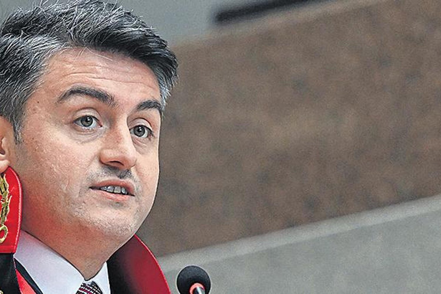 İstanbul Cumhuriyet Başsavcısı'ndan Yüksek Uyuşturucu ve Yolsuzluk Operasyonları!