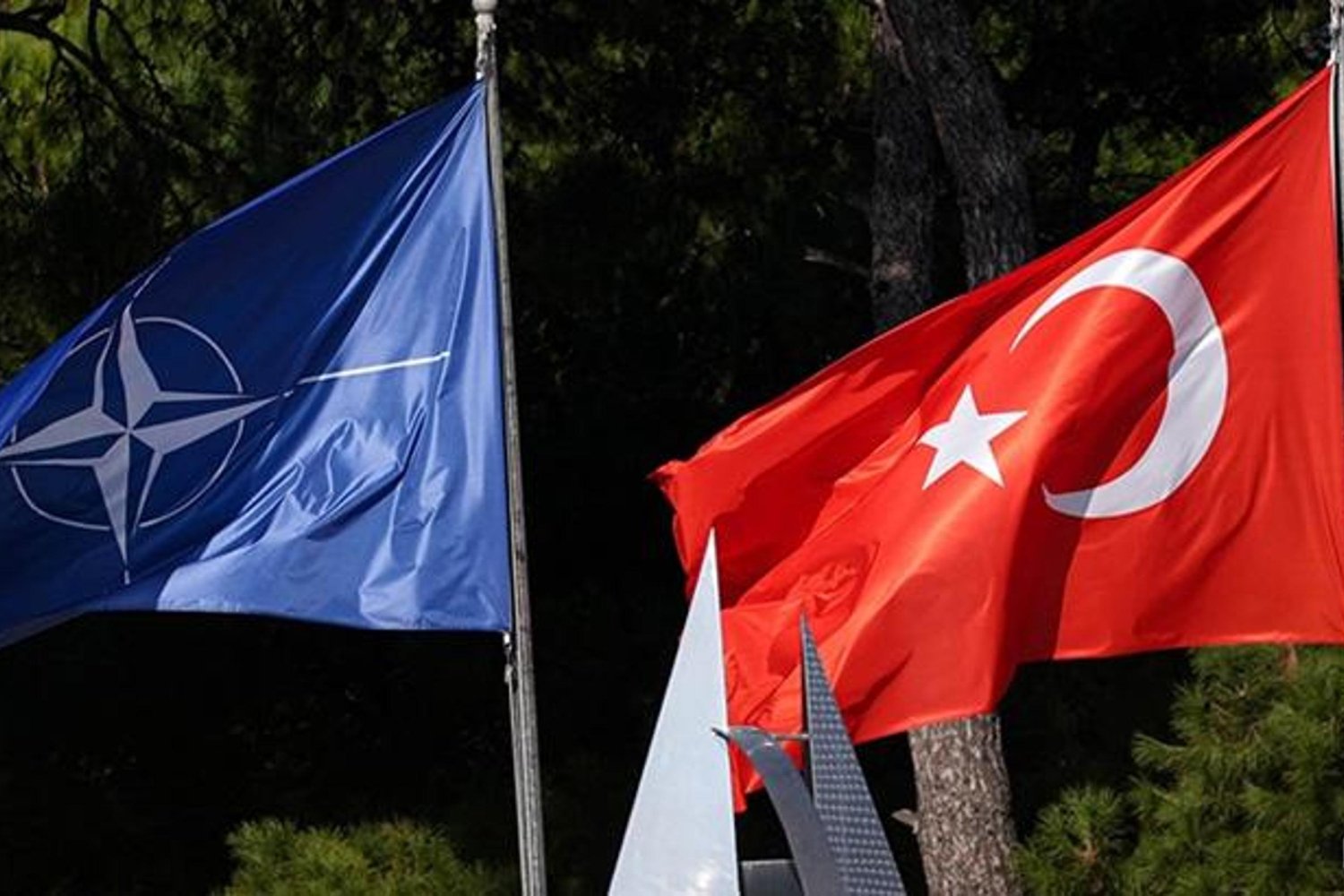 ABD'li Diplomatik Francken Ankara'da NATO Zirvesine Odaklandı