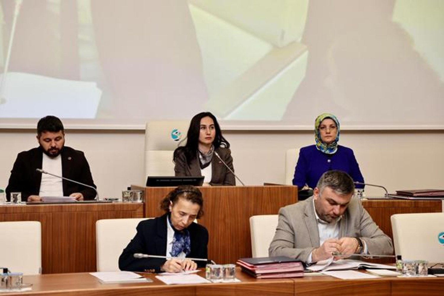 Belediye Meclisi Nisan Toplantısı: Kabine ve Encümen Seçimleri Gerçekleşti