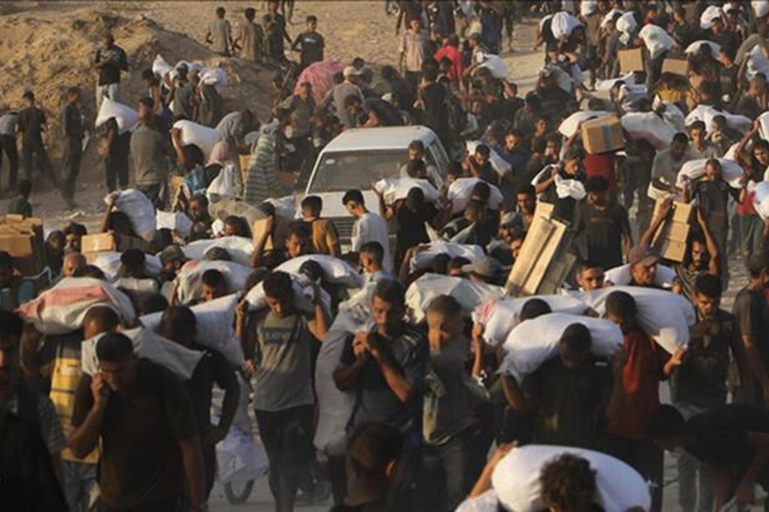 BM Genel Sekreter Sözcüsü Gazze'de İnsani Yardımların Yeniden Başlamasını Açıkladı