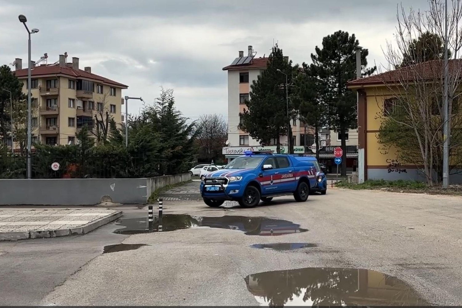 Bolu Belediye Başkanı T. Özcan ve Yardımcısı S. Can Tutuklandı! Operasyon Detayları