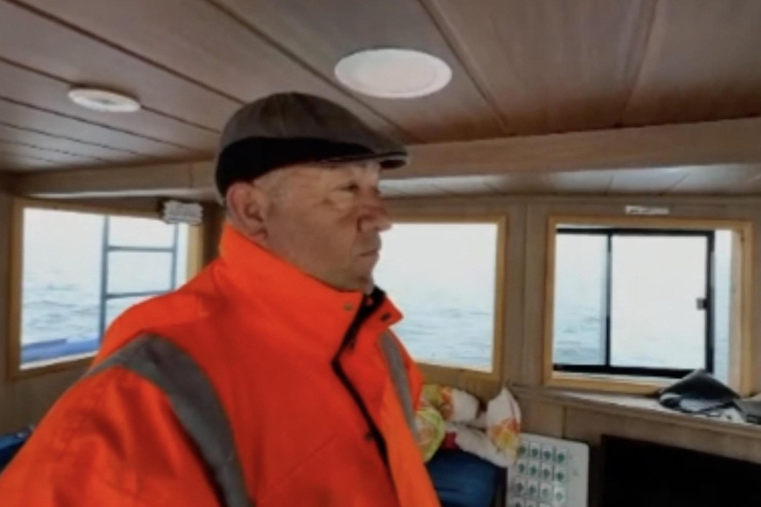 Türk Balıkçı İlker Özdemir Yunan Tacizine Karşı Direndi