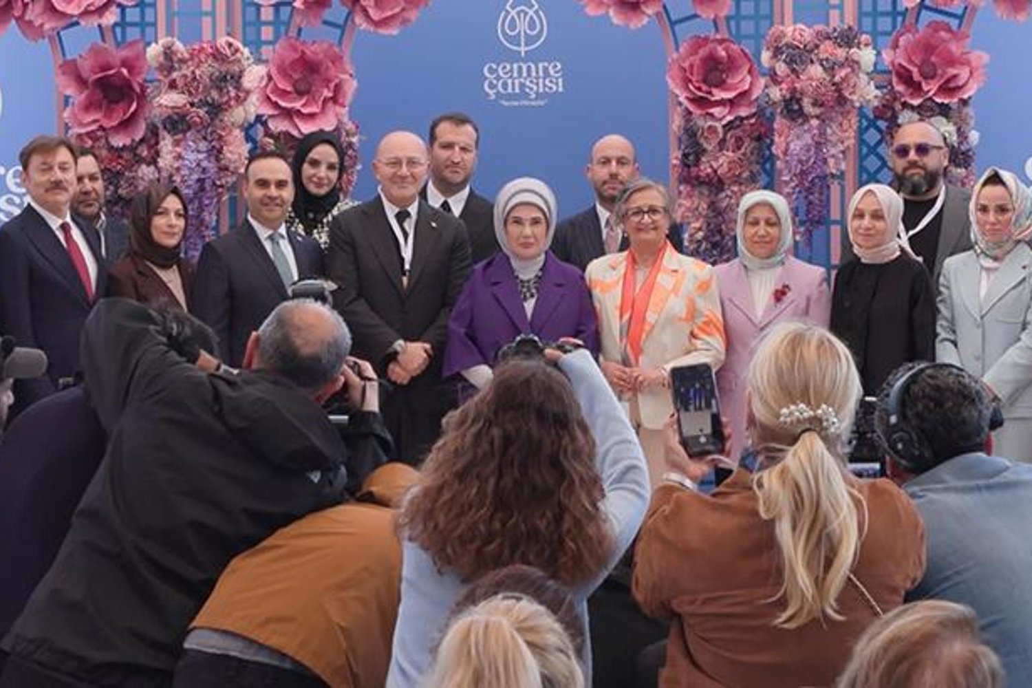 İyilik ve Sürdürülebilirlik Temasıyla Cemre Çarşısı Açıldı: Emine Erdoğan'dan Destek