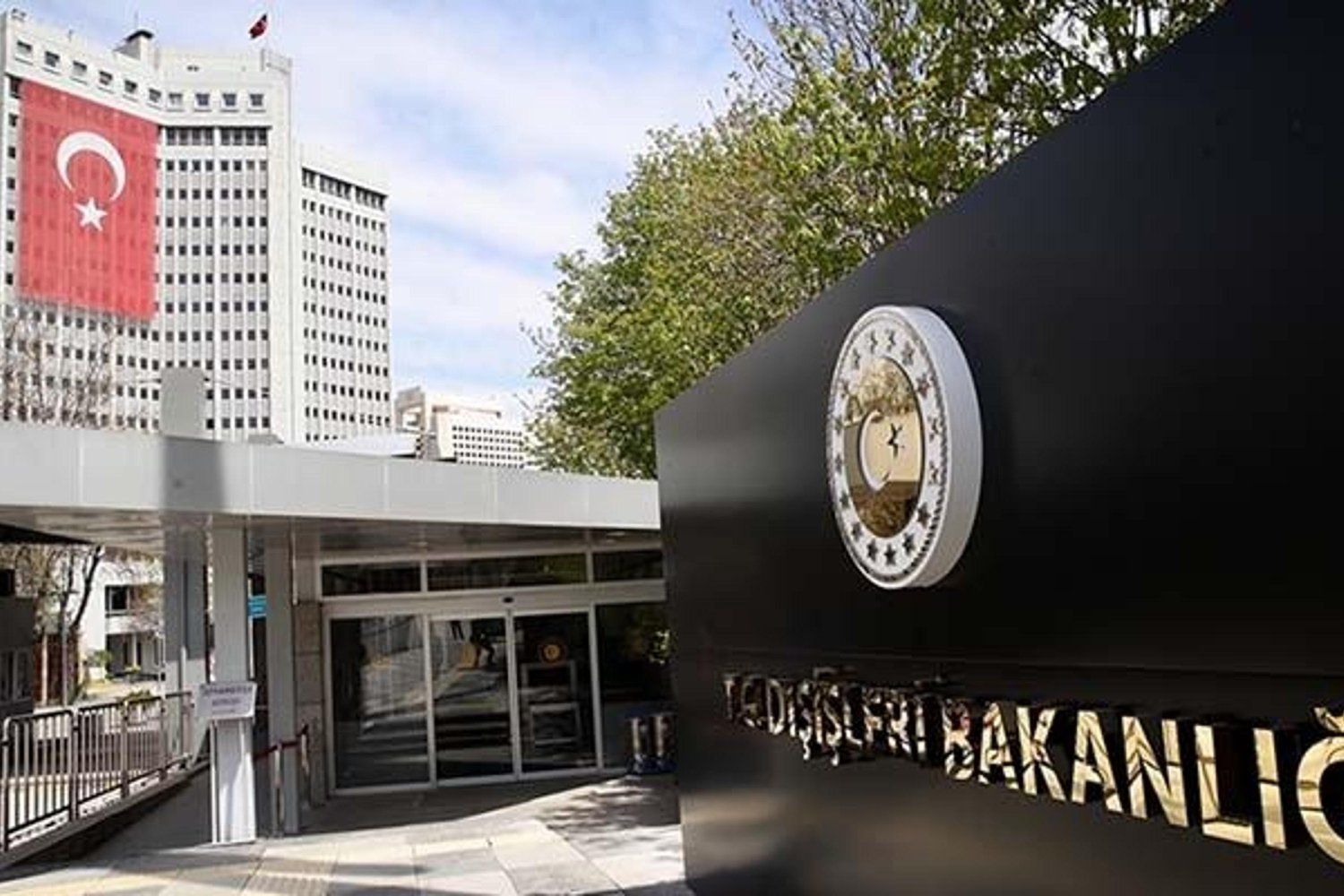 Küresel Sumud Filosu İsrail Saldırısına Uğradı: Uluslararası Hukuk İhlali