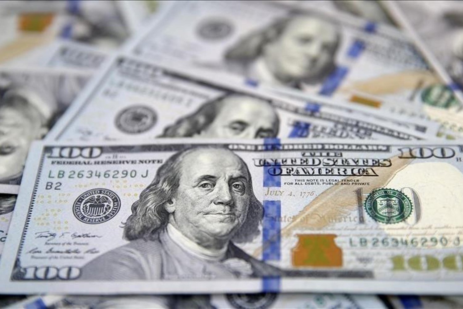 Dolar Endeksi Güçleniyor: Orta Doğu Gerginlikleri ve Global Ekonomi Üzerindeki Etkileri