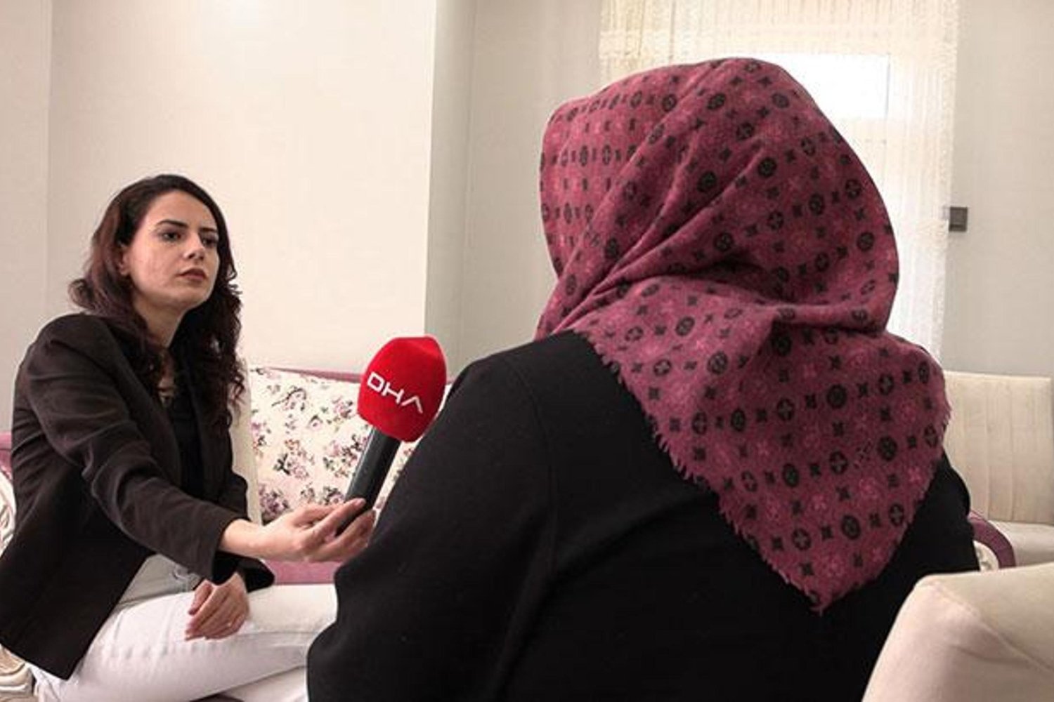 Şiddetli Boşanma Krizi ve Saldırılar: Polis Gözaltında