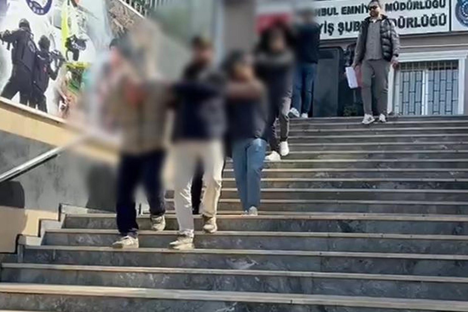 İstanbul'da Finans Danışmanlarıyla Dolandırıcılık Operasyonu: 4 Tutuklama