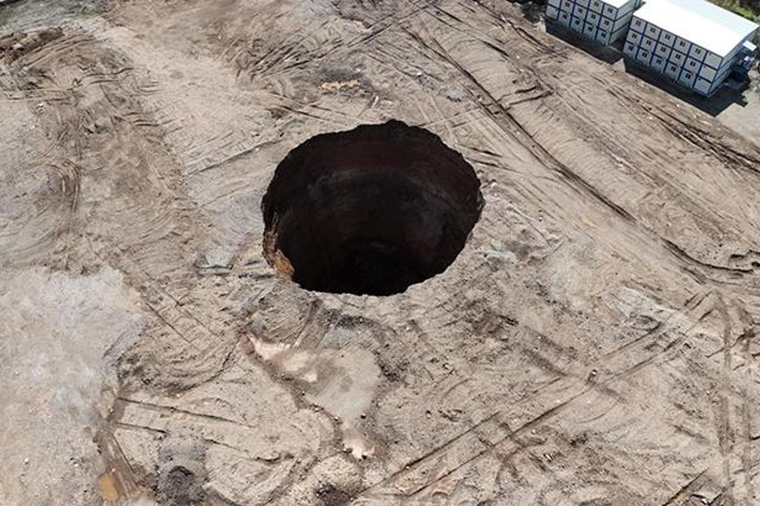 İskenderun'da Obruk Şoku: Çevre Güvenliği Tehlikede