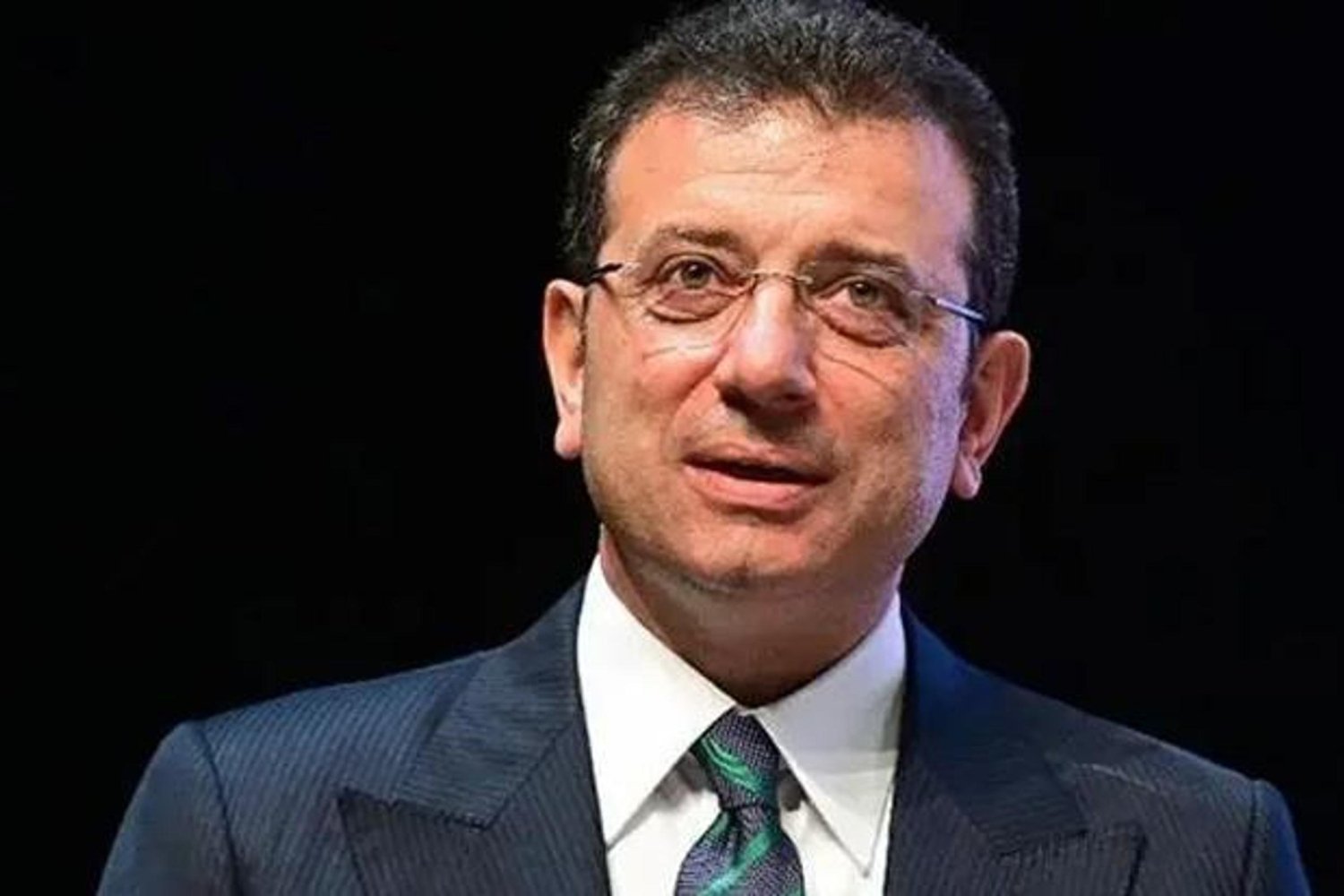 İmamoğlu'nun Çevresinde Skandal Rüşvet ve Yolsuzluk İddiaları Gün yüzüne Çıkıyor