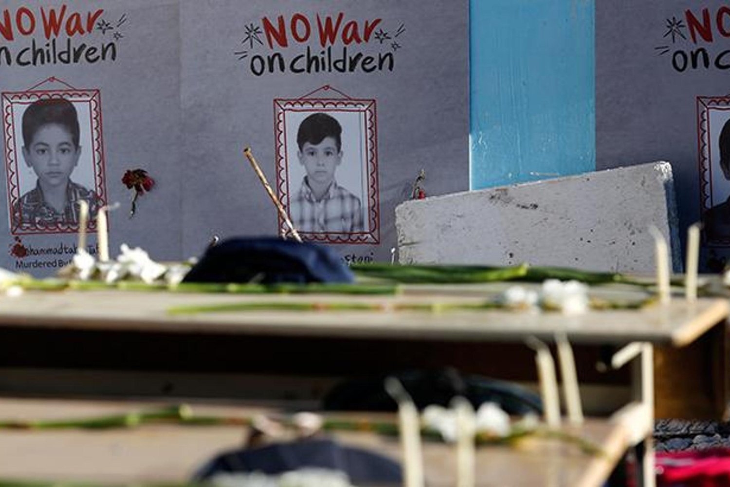 İran'da Dram Niteliğindeki Anma Töreni: Minab'da Öğrenciler Tahran’da Unutulmadı