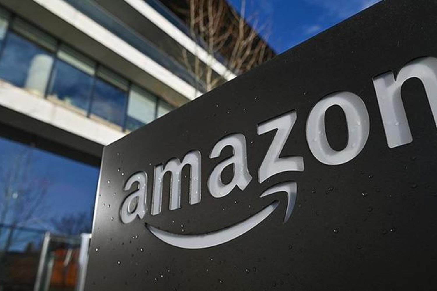 Amazon Bahreyn Hizmetleri İran Saldırısı Nedeniyle Çöktü