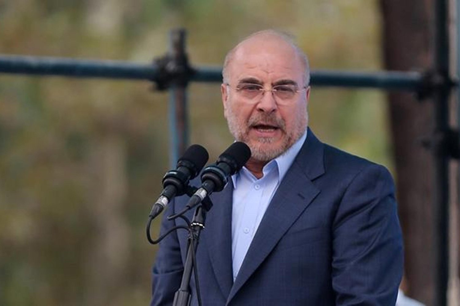 İran Meclis Başkanı Kalibaf'tan ABD'ye Savaş ve Diplomasi Çağrısı