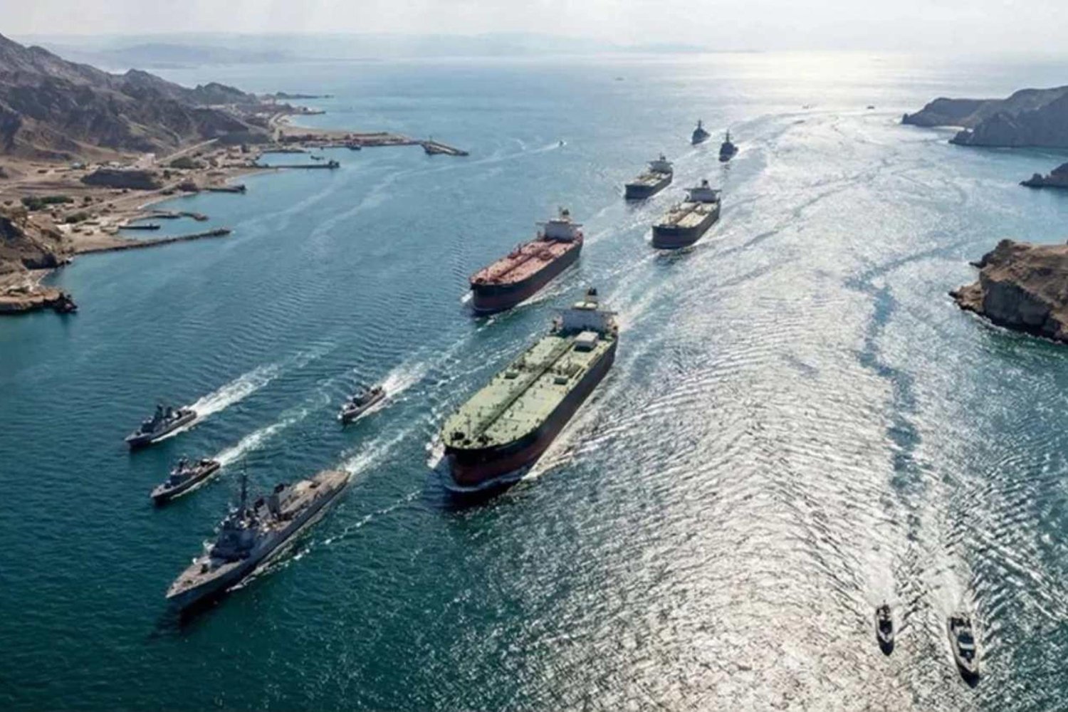 Hürmüz Boğazının Kilidi İran'da: Velayeti'den Güçlü Mesaj