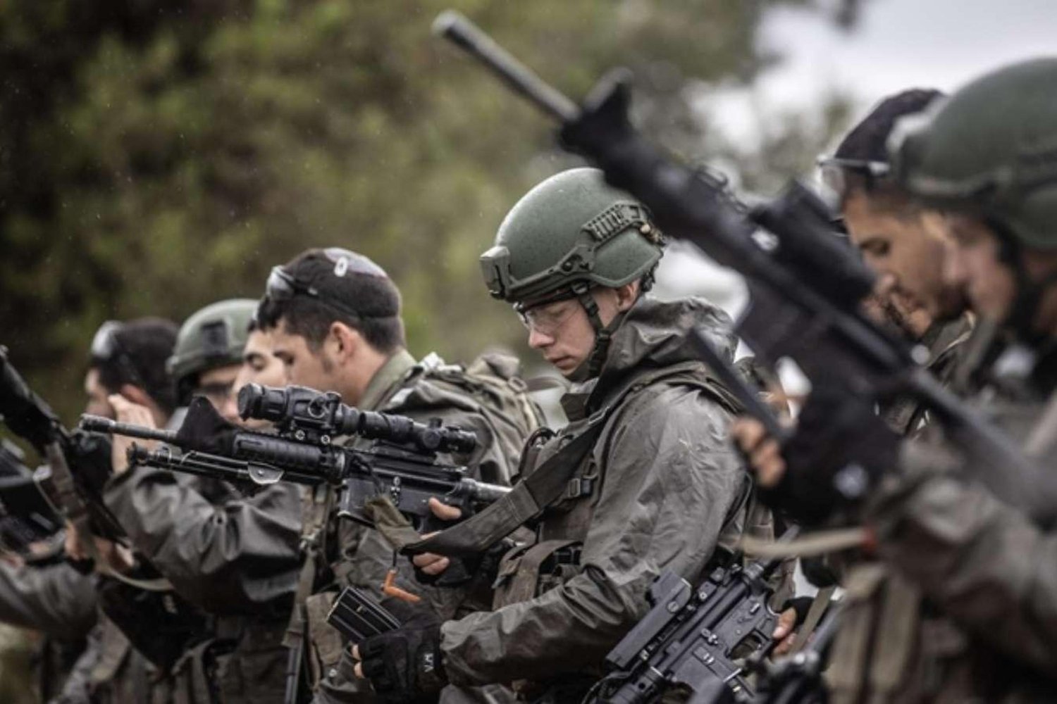 İntihar Vakaları Artışta: Gazze Saldırıları Sonrası Asker Stratejisinde Çözüm Arayışları