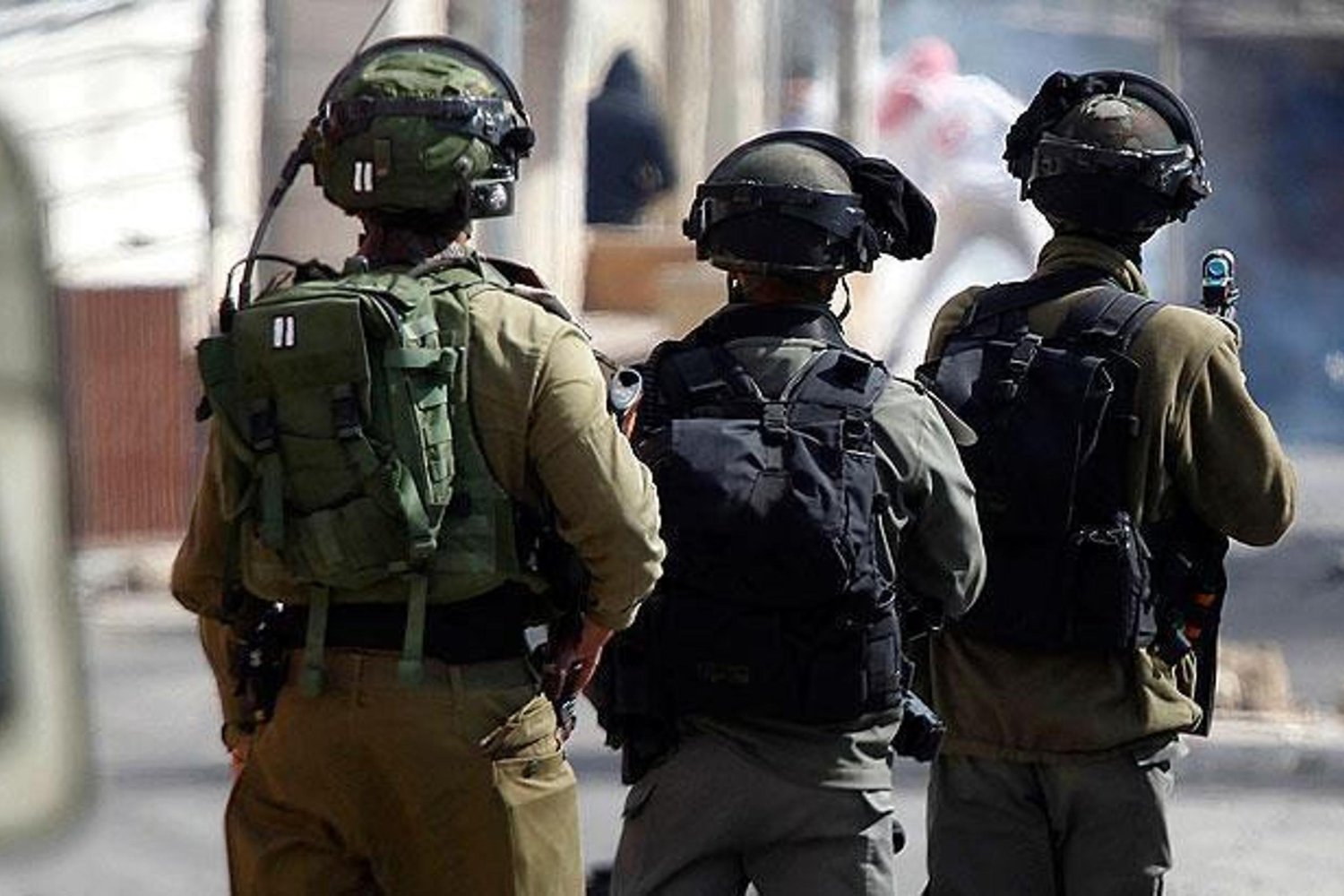 İsrail Askerleri Filistin Evlerini Yıkmaya Devam Ediyor