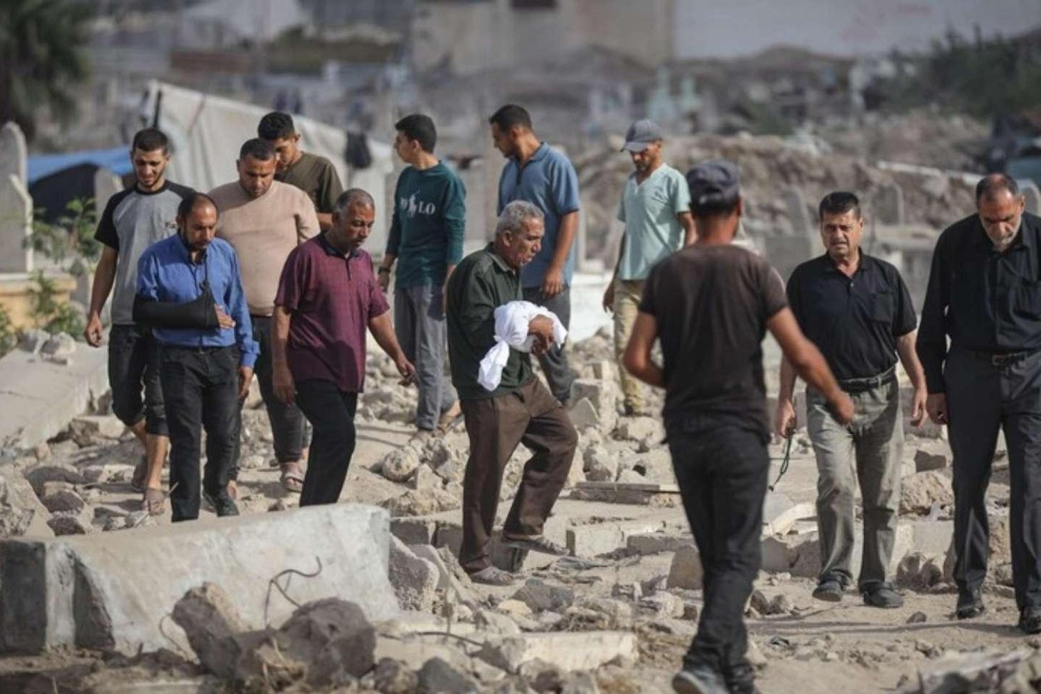 Gazze'de İsrail Ateşkesi İhlali Saldırıları Artıyor: 800’den Fazla Kişi Hayatını Kaybetti