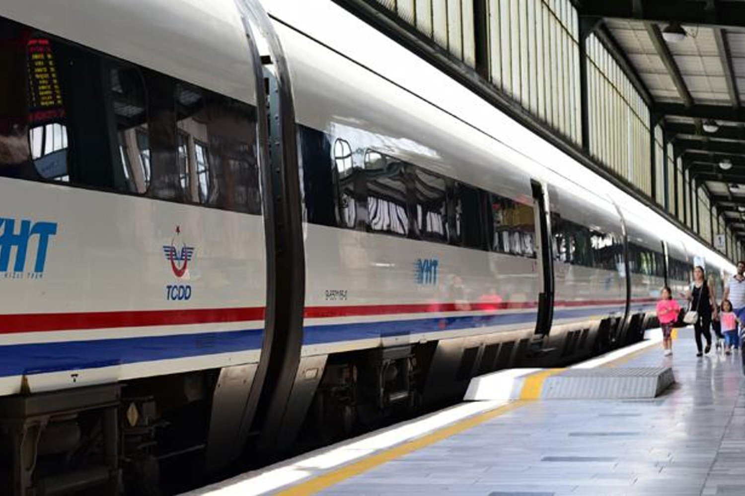 Yüksek Hızlı Tren Hatlarında Dev Adım: T26 Tüneli ile Seyahat Süresi Kısalıyor