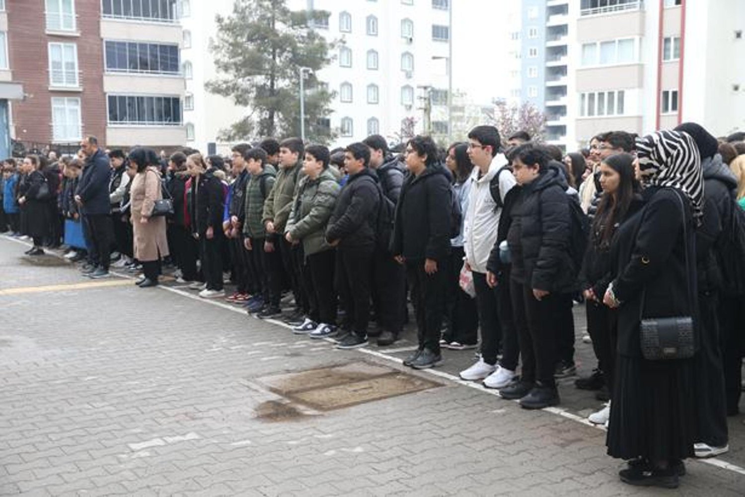 Kahramanmaraş'ta Okul Saldırısında Ölen Öğretmen ve Öğrenciler Anıldı