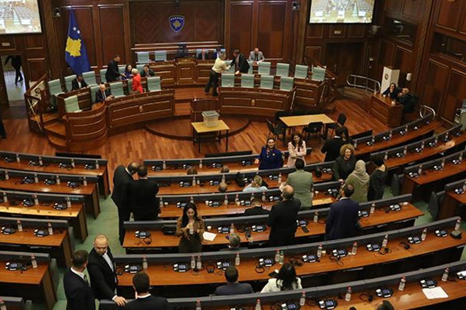 Kosova Meclisi Yeni Cumhurbaşkanı Seçiminde Çözüme Ulaşamadı: Süreç Sona Erdi