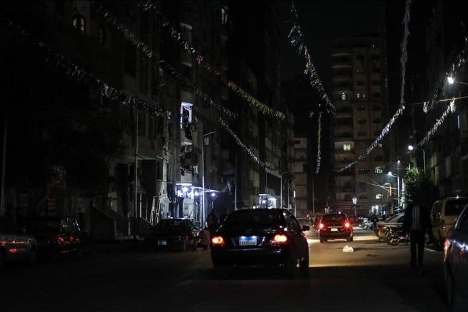 Enerji Krizi Büyüyor: Dünya ve Türkiye'de Tasarruf ve Fiyat Kontrol Önlemleri Artıyor