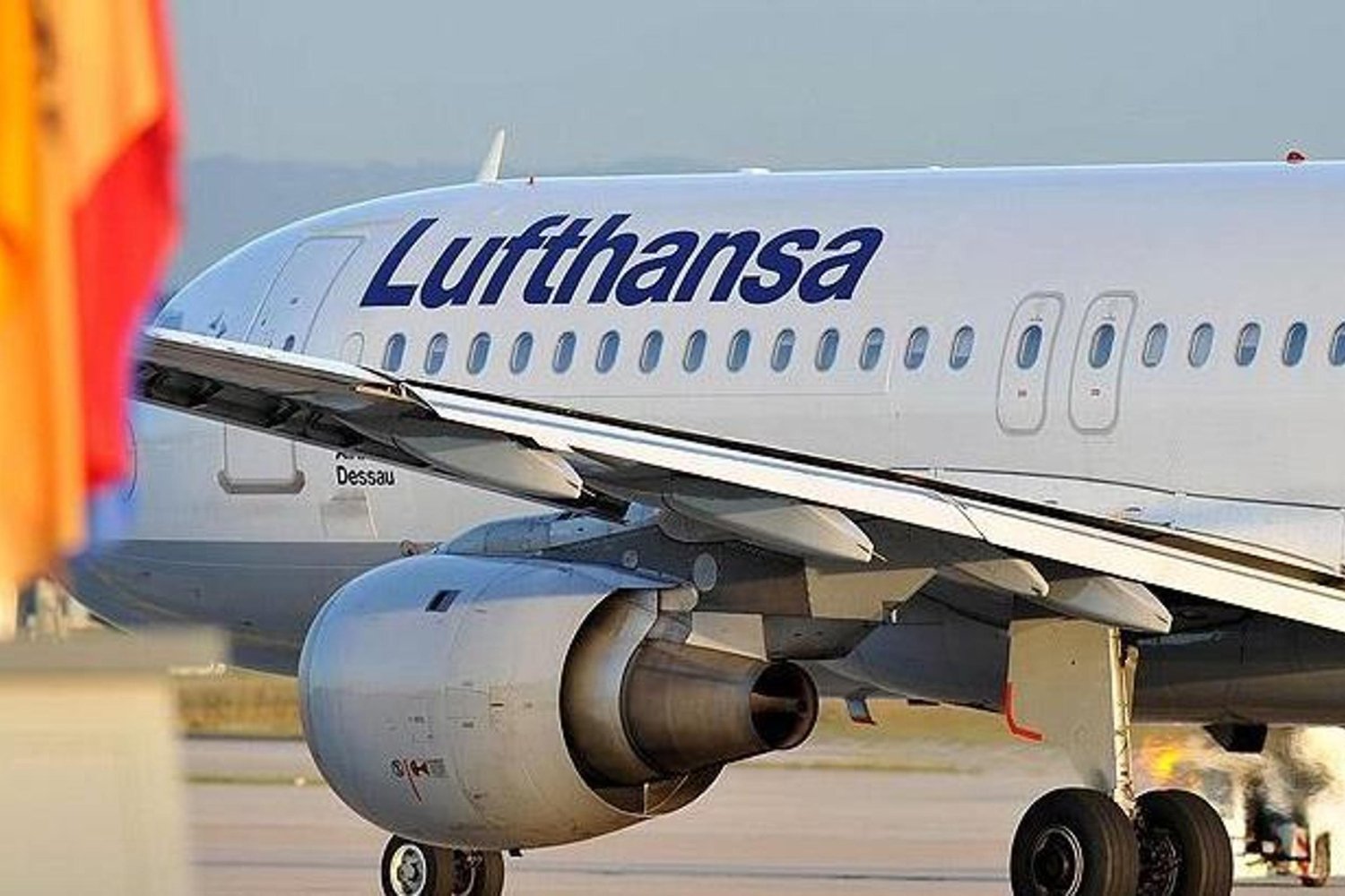Lufthansa Yaz Ayları Uçuş Planını Düşürüyor: Jet Yakıtı Fiyatları Artışına Karşı Önlem