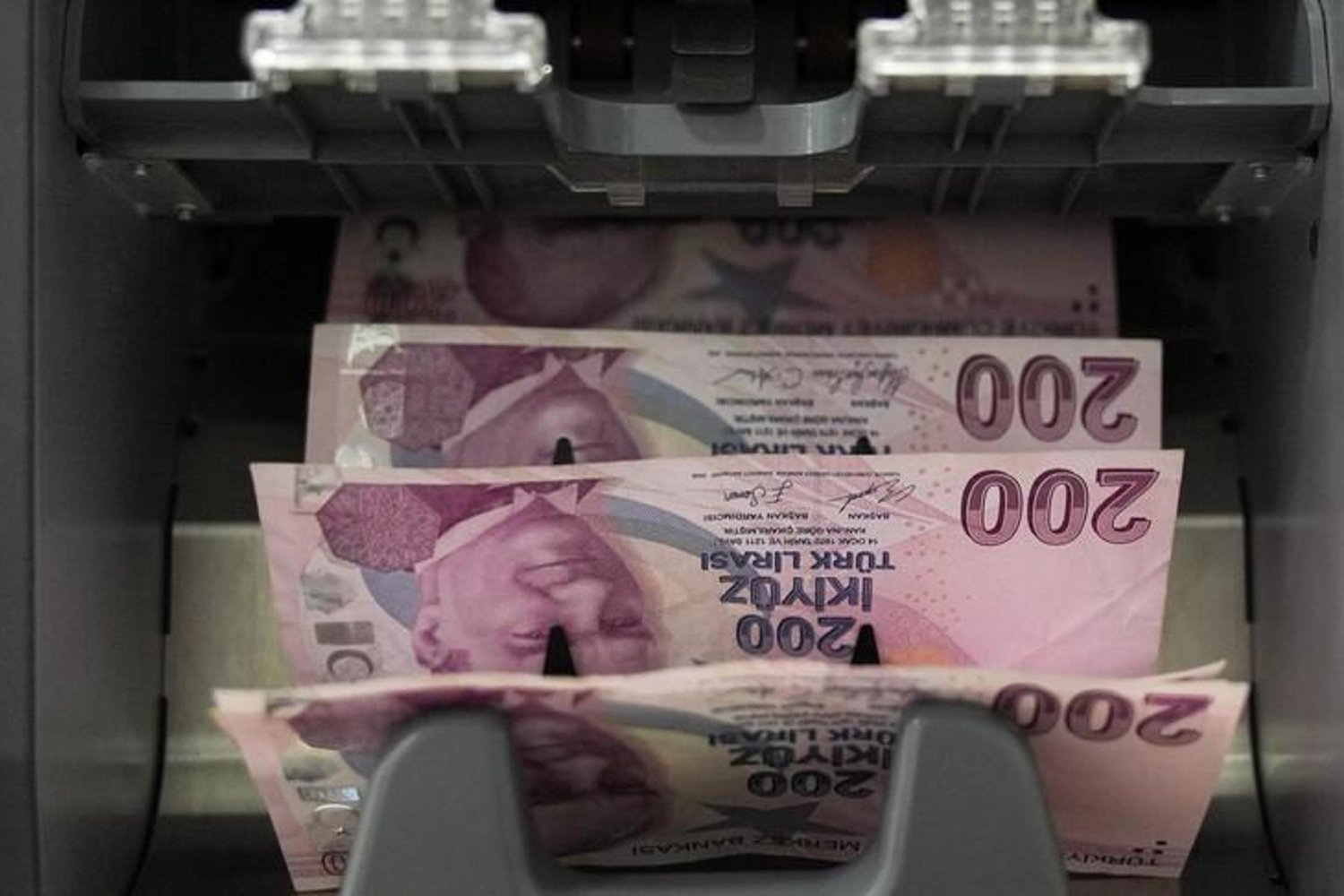 Yatırımda En Çok Kazandıran Altın Oldu: 2023 Mart Reel Getiri Raporu