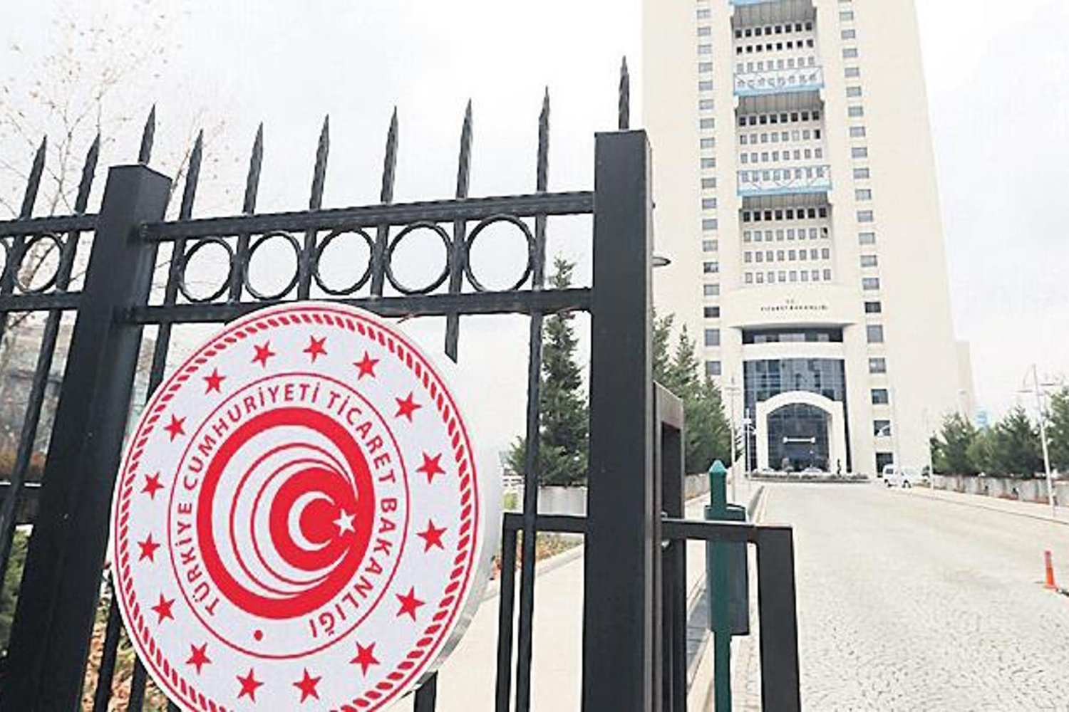 Reklam Kurulu Yılın İlk 4 ayında 49 Milyon Lira Ceza Kesti