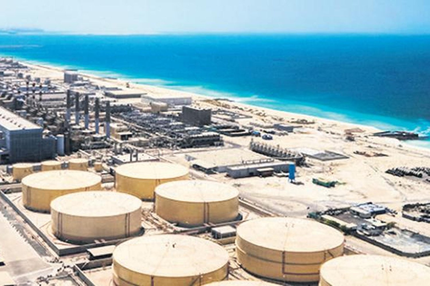 Körfezde Su Tesisleri Hedefte: Kritik Desalinasyon Tesisleri Savaş Tehdidi Altında