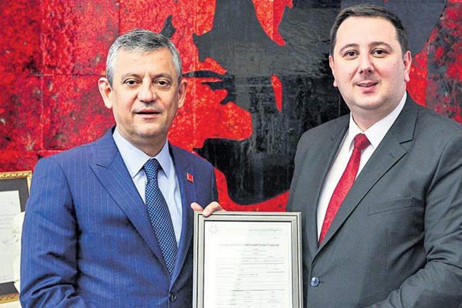 Ara Seçim Çağrısı Artıyor: CHP ve DEVA Liderlerinden Destek