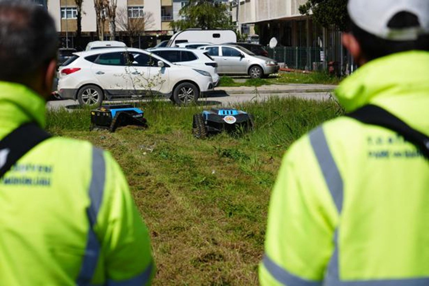 Samsun Atakum Belediyesi Akıllı Çim Biçme Robotlarıyla Yeşil Alanlarda Devrim Yaptı
