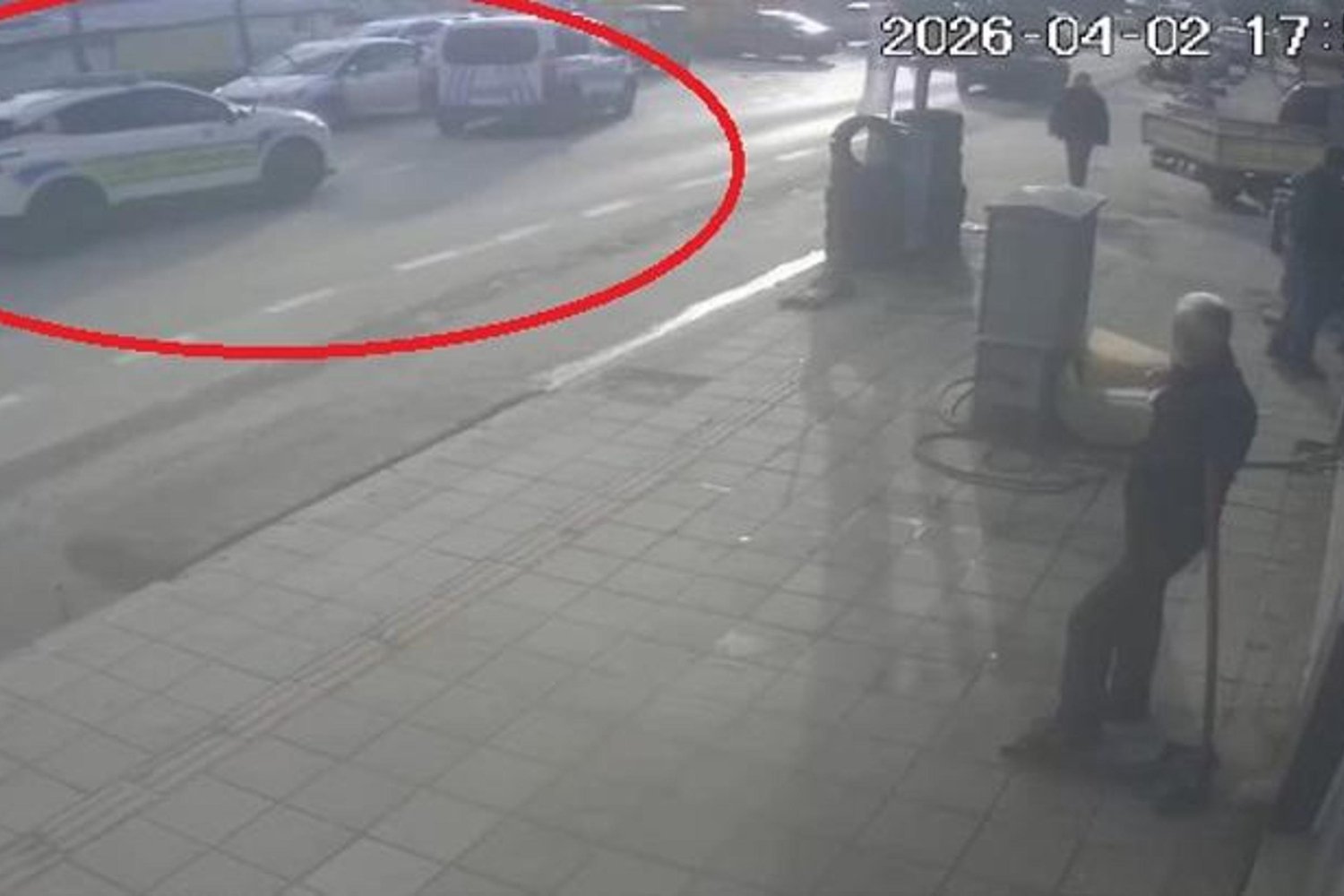 Bursa'da Silahlı Saldırı Santrali: Mehmet Aktaş Yaralandı!